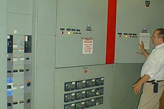 A photo from IEM's archives: 70's - 80's - Old Stanford